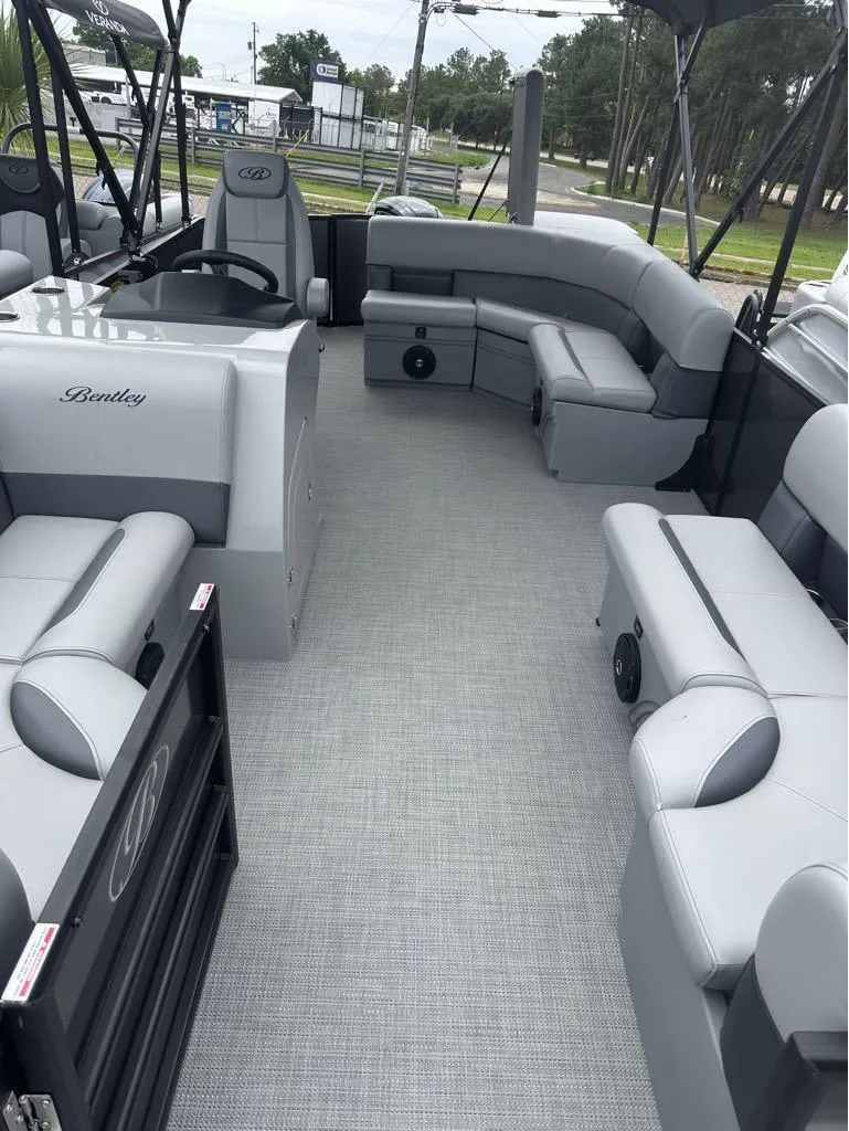 Slide: The Image of Bentley Pontoons Legacy Cruise 200 2025 - 9