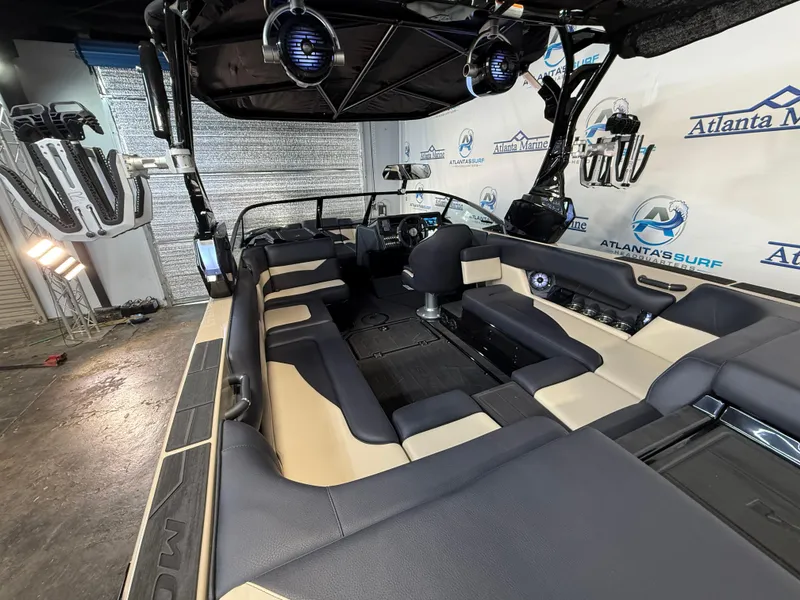 Slide: The Image of Moomba Mojo 2025 - 18