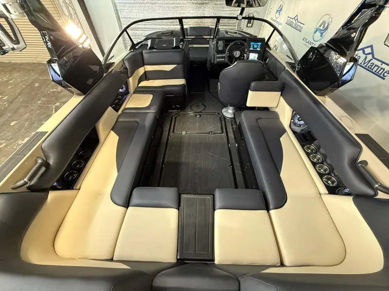 Slide: The Image of Moomba Mojo 2025 - 20