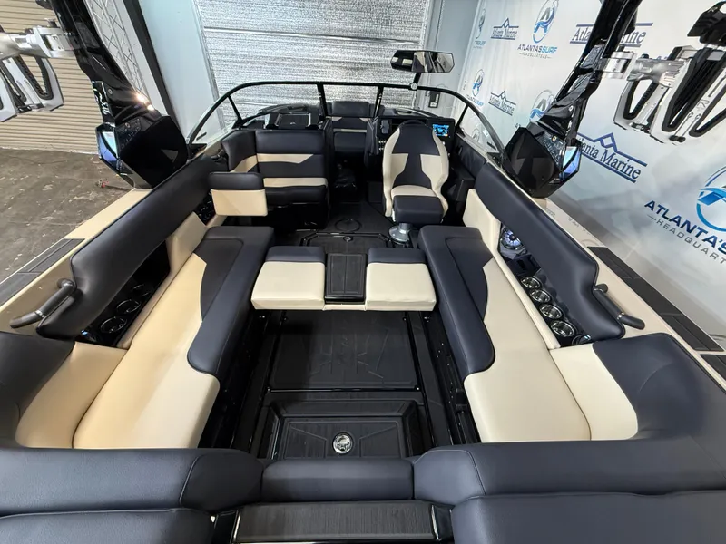 Slide: The Image of Moomba Mojo 2025 - 27