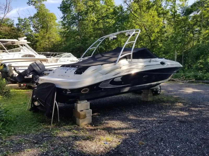 Slide: The Image of Sea Ray 270 Sundeck 2006 - 65