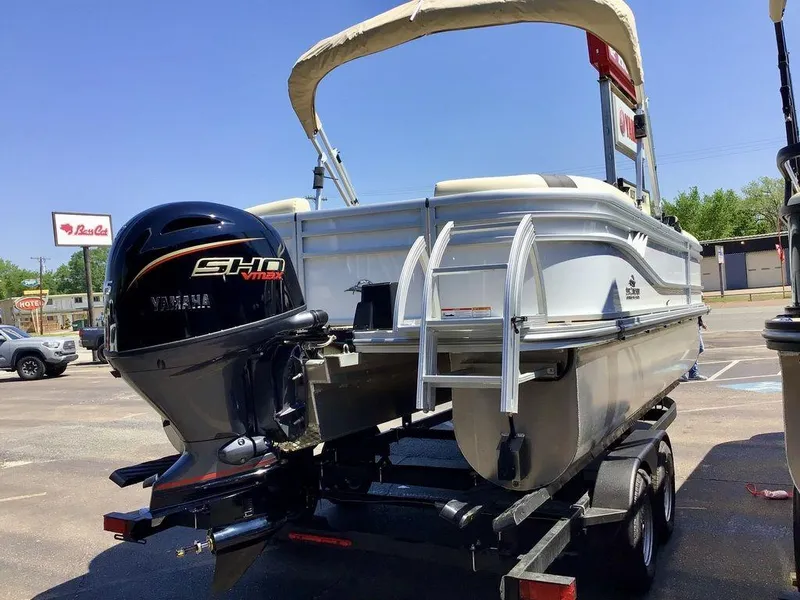 Slide: The Image of SunCatcher Select 22RC 2025 - 11