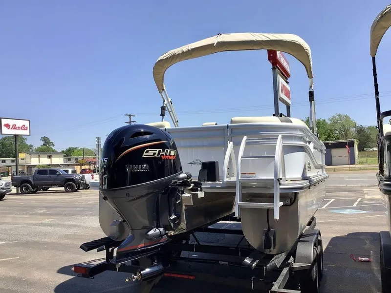 Slide: The Image of SunCatcher Select 22RC 2025 - 12