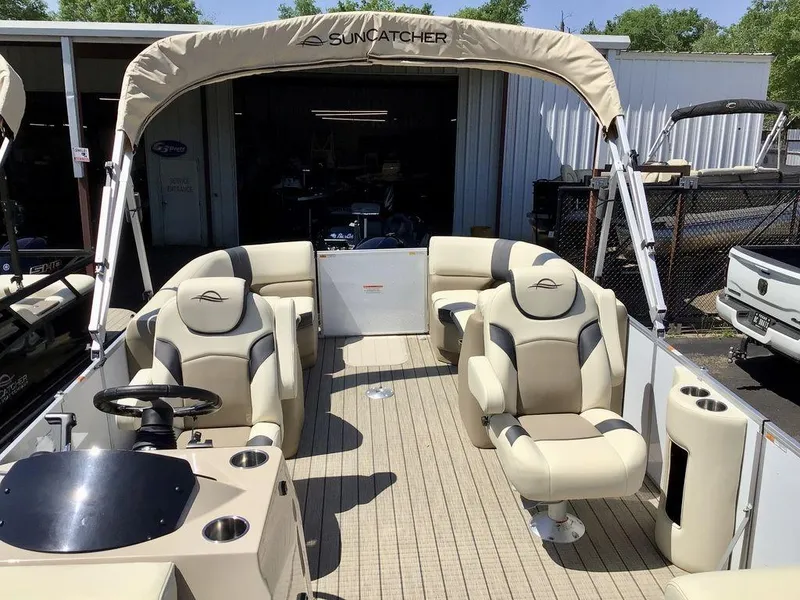 Slide: The Image of SunCatcher Select 22RC 2025 - 20