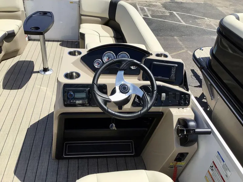 Slide: The Image of SunCatcher Select 22RC 2025 - 29