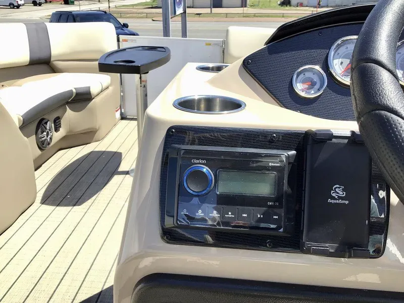 Slide: The Image of SunCatcher Select 22RC 2025 - 30