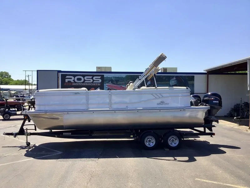 Slide: The Image of SunCatcher Select 22RC 2025 - 4