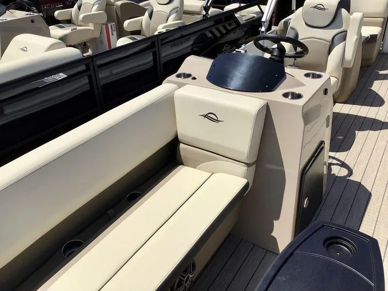 Slide: The Image of SunCatcher Select 22RC 2025 - 45