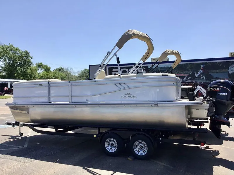 Slide: The Image of SunCatcher Select 22RC 2025 - 6