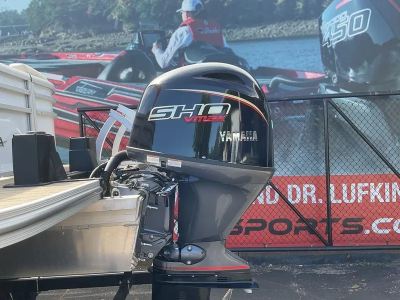 Slide: The Image of SunCatcher Select 22RC 2025 - 61