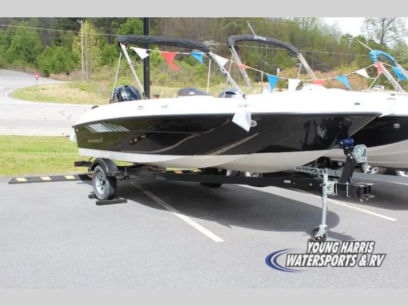 The Image of Bayliner Element E18 2025 - 1