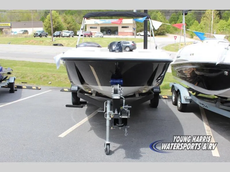 Slide: The Image of Bayliner Element E18 2025 - 2