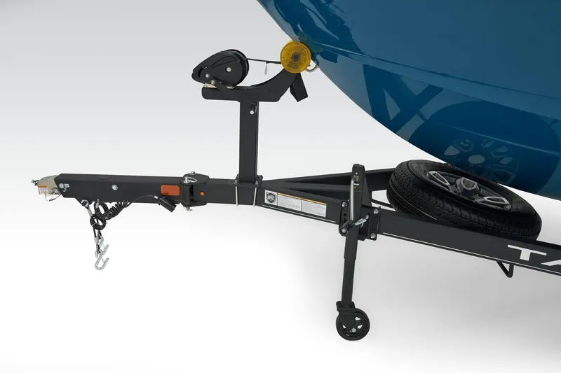 Slide: The Image of Tahoe 210 S 2025 - 22