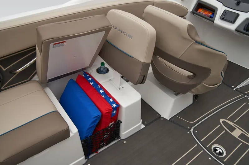 Slide: The Image of Tahoe 210 S 2025 - 49