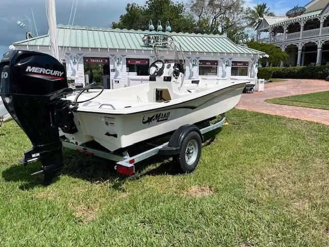 Slide: The Image of Mako Pro Skiff 15 CC 2025 - 3