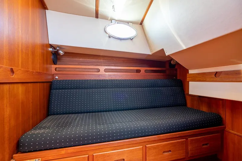 Slide: The Image of Guest stateroom - 12
