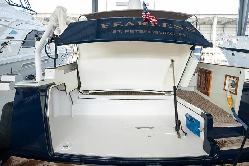 Slide: The Image of Transom/Tender garage - 45