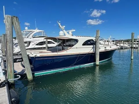 Slide: The Image of Stbd quarter (recently done hull paint) - 54