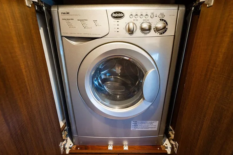 Slide: The Image of HH Catamarans 50 2020 - 31