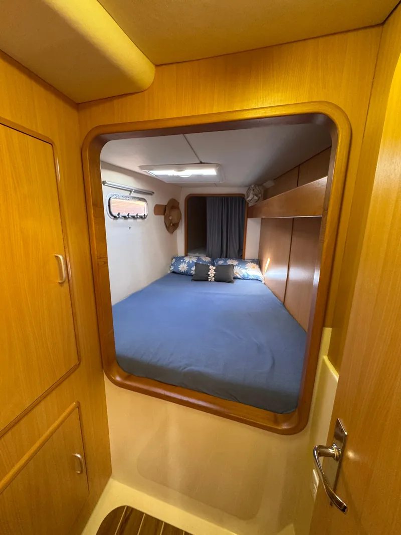 Slide: The Image of Leopard 40 2006 - 29