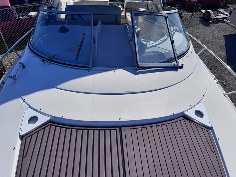 Slide: The Image of Regal Commodore 322 1999 - 83