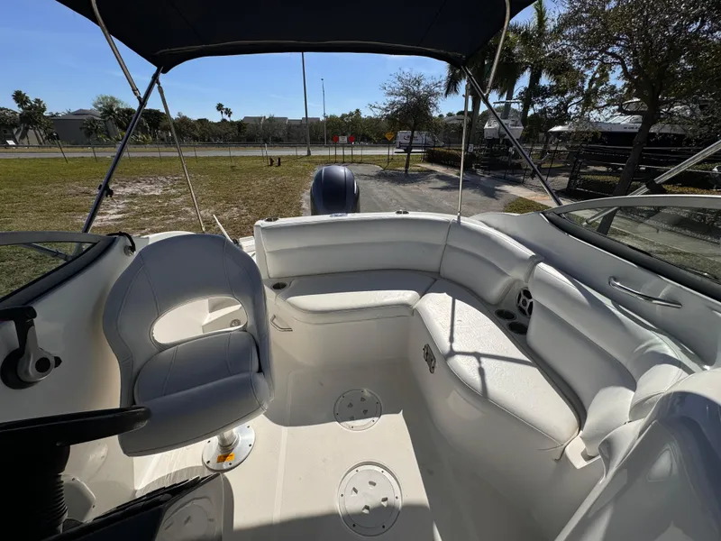 Slide: The Image of Hurricane SunDeck 2000 OB 2017 - 8