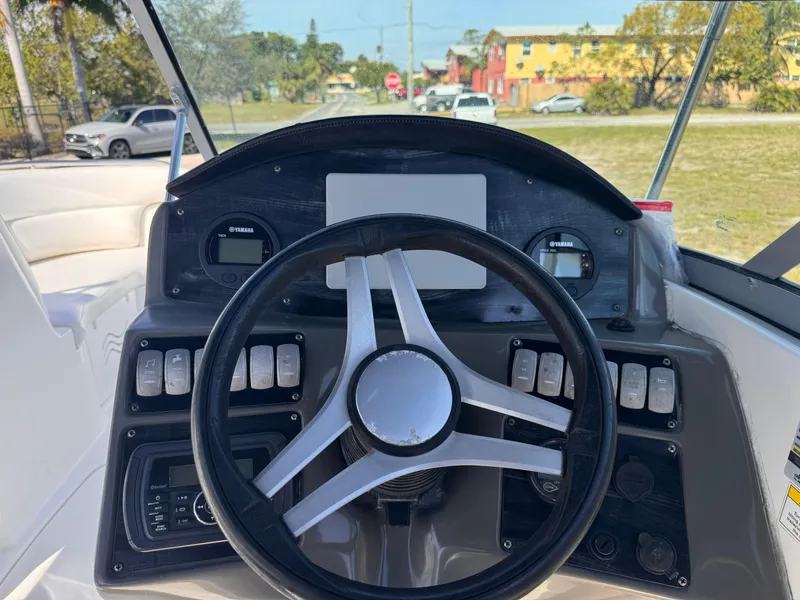 Slide: The Image of Hurricane SunDeck 2000 OB 2017 - 9