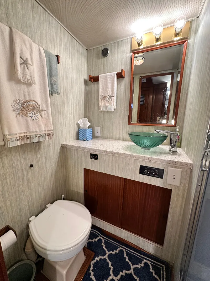 Slide: The Image of Hatteras 53 Motor Yacht 1978 - 75