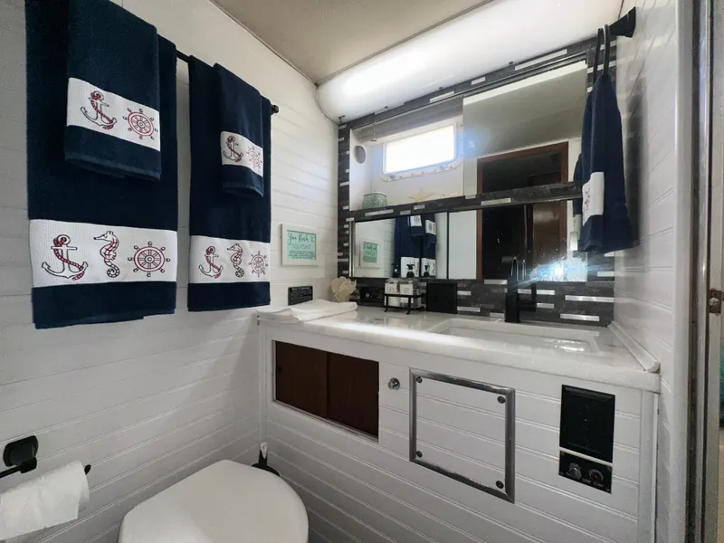 Slide: The Image of Hatteras 53 Motor Yacht 1978 - 82