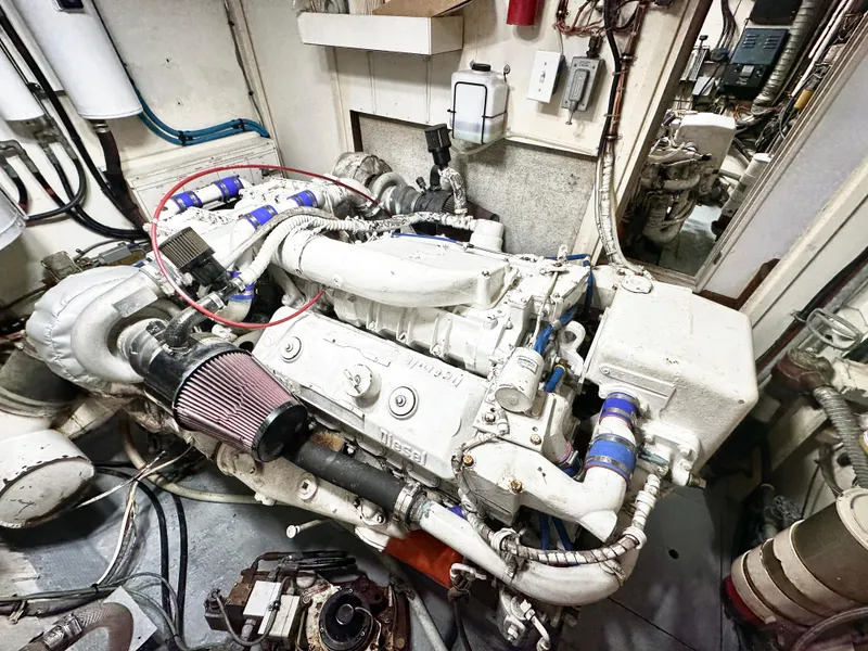 Slide: The Image of Hatteras 53 Motor Yacht 1978 - 99