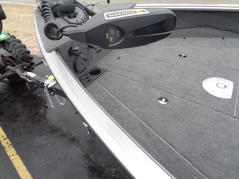 Slide: The Image of 2025 Lund 1875 Impact XS Sport boat deck with mounted trolling motor. - 7