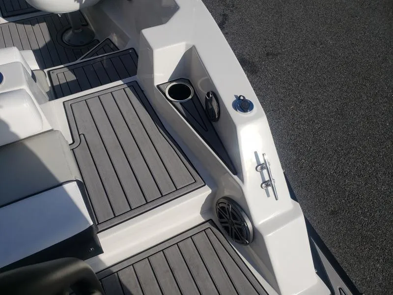 Slide: The Image of Starcraft SVX 231 OB 2024 - 25