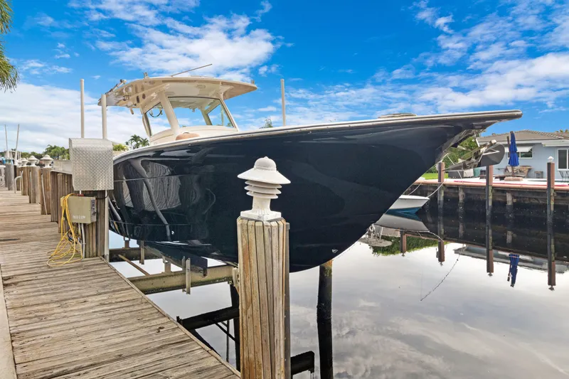 Slide: The Image of Scout 320 Lxf 2018 - 52