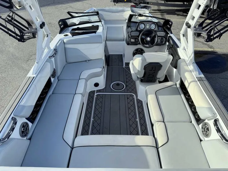 Slide: The Image of Axis A22 2019 - 10