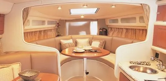 Slide: The Image of Manufacturer Provided Image: Interior - 4