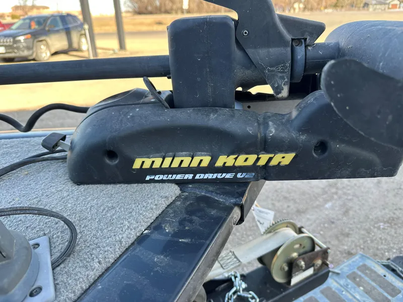 Slide: The Image of Minn Kota Power Drive V2 on 2011 Tracker Super Guide V16 boat. - 8