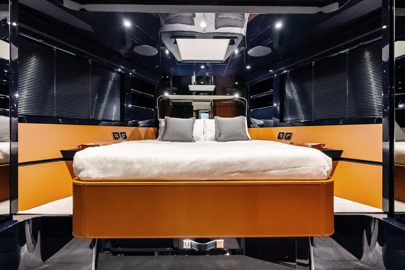 Slide: The Image of Master Stateroom - 28