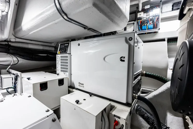 Slide: The Image of Engine Room - 39