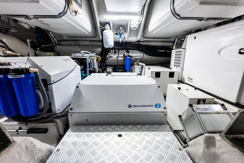 Slide: The Image of Engine Room - 40