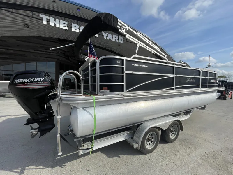 Slide: The Image of Berkshire 231FC Tritoon 2013 - 2