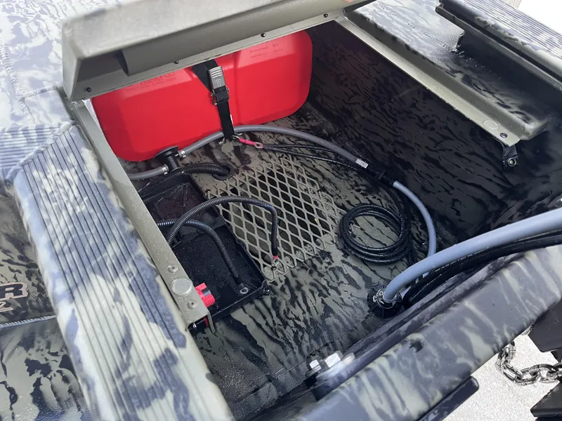 Slide: The Image of Tracker Grizzly 1650T Prairie Wings Edition 2025 - 6