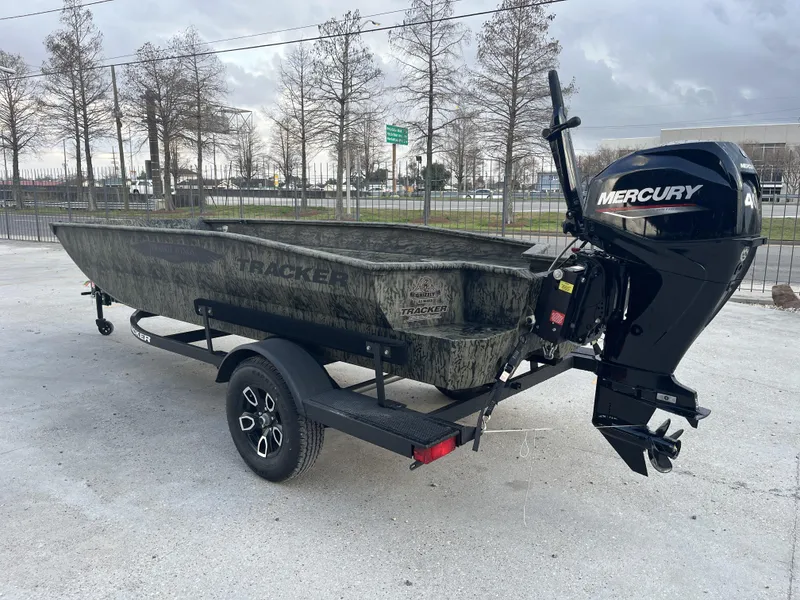 Slide: The Image of Tracker Grizzly 1650T Prairie Wings Edition 2025 - 8