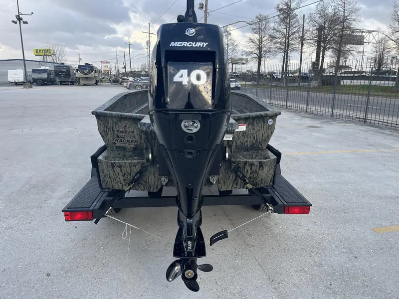 Slide: The Image of Tracker Grizzly 1650T Prairie Wings Edition 2025 - 9