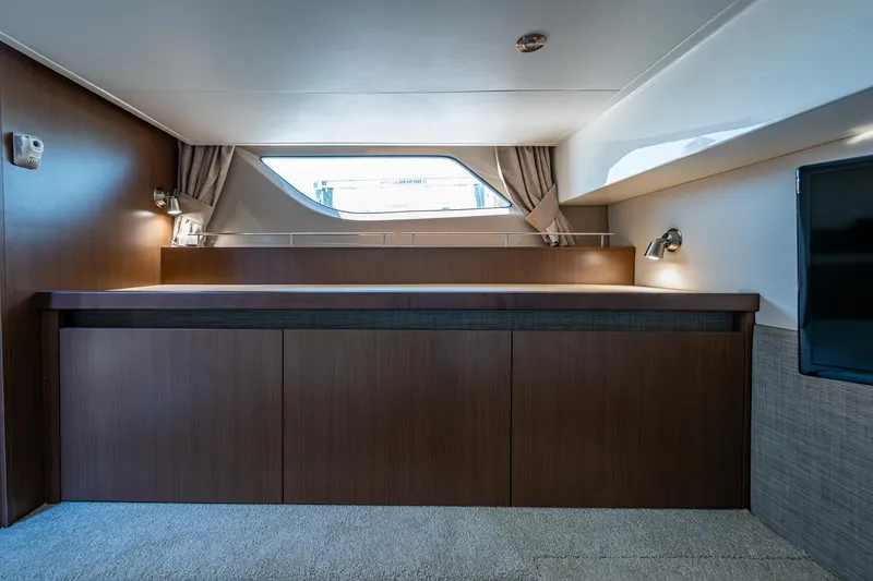 Slide: The Image of Sea Ray Sundancer 400 2017 - 59