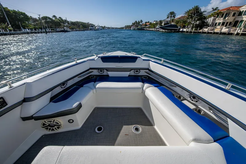 Slide: The Image of 2021 Formula 380 Super Sport Crossover OB boat interior with waterfront view. - 4