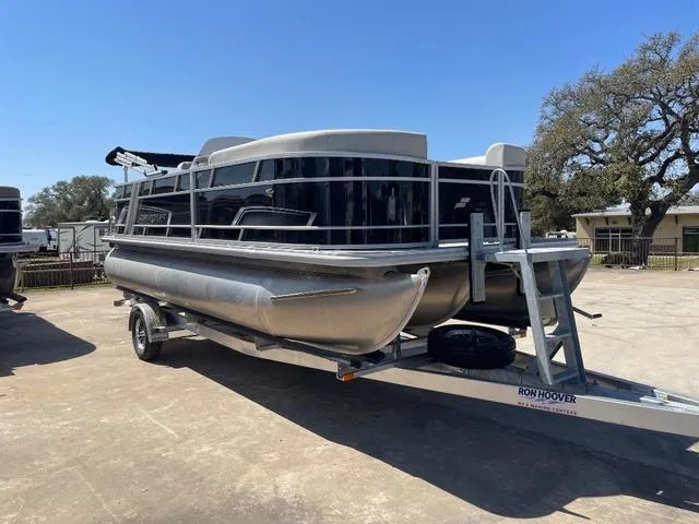 Slide: The Image of Starcraft EX 20 FD 2025 - 4