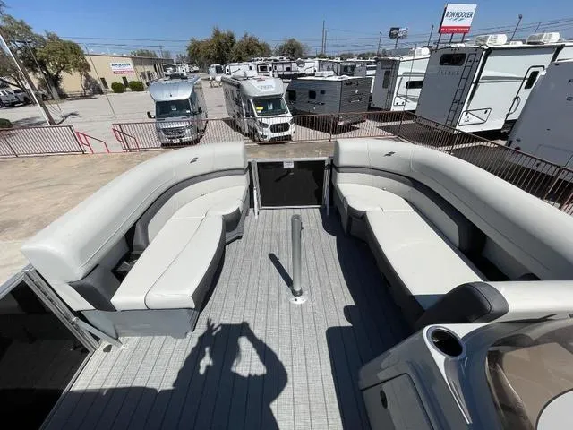 Slide: The Image of Starcraft EX 20 FD 2025 - 5