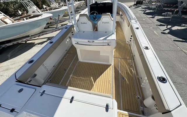 Slide: The Image of Drakkar 280 CC 2025 - 10