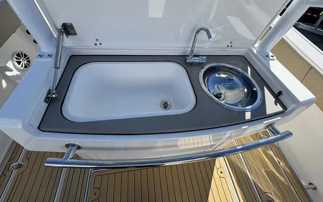 Slide: The Image of Drakkar 280 CC 2025 - 14