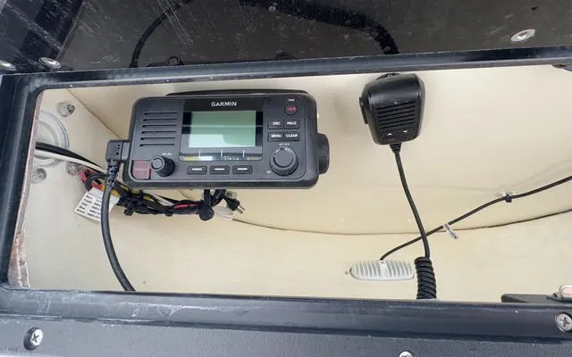 Slide: The Image of Pioneer 222 Sportfish 2025 - 20